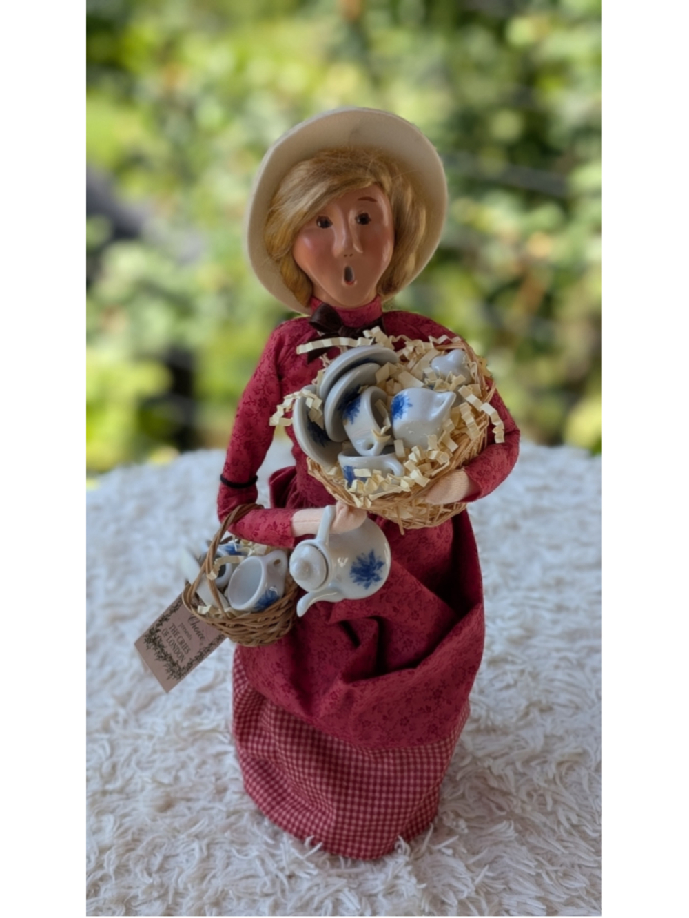 Byers' Choice Ltd of London Figurine One Size Red White